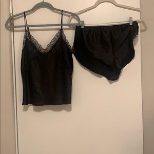 Sleep set for Victoria secret